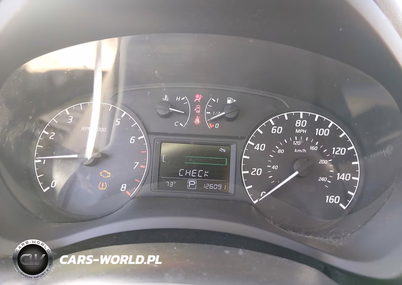 2016 Nissan Sentra S VIN:3N1AB7AP0GY303723 - 7