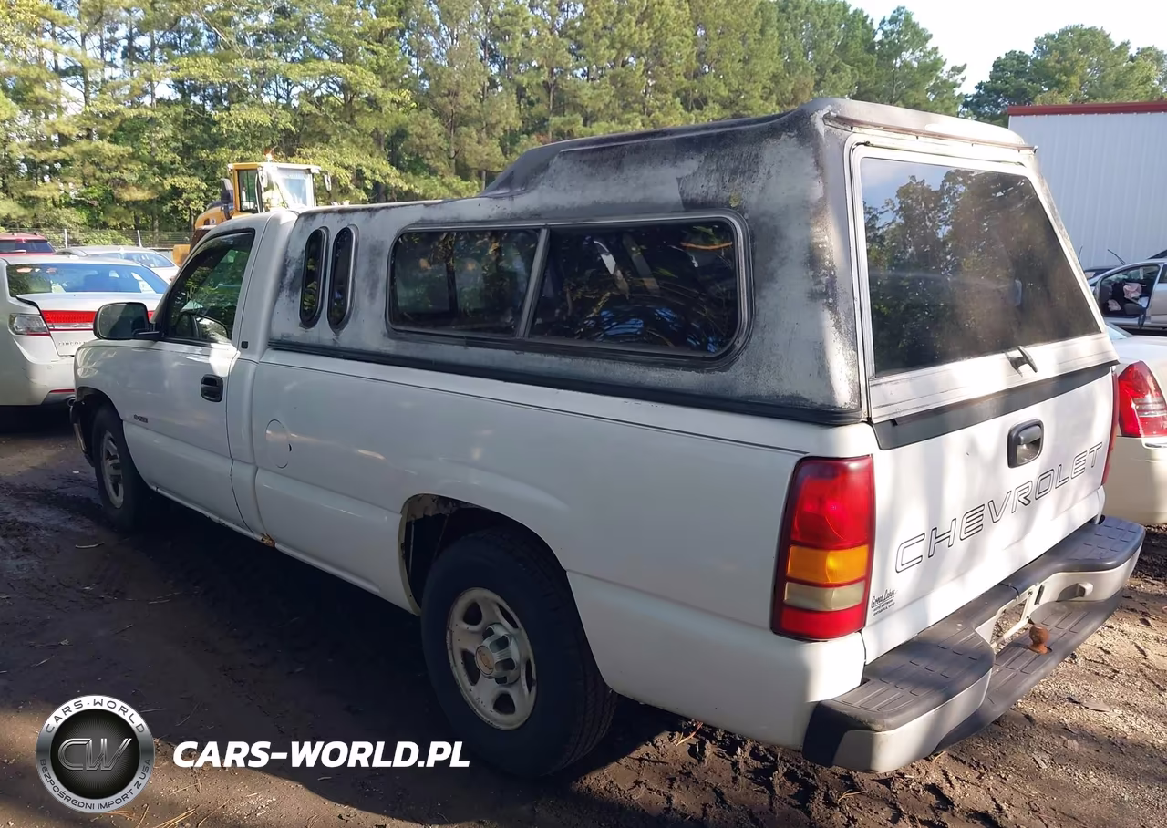 1999 Chevrolet Silverado 1500 VIN:1GCEC14W7XE158186 - 3