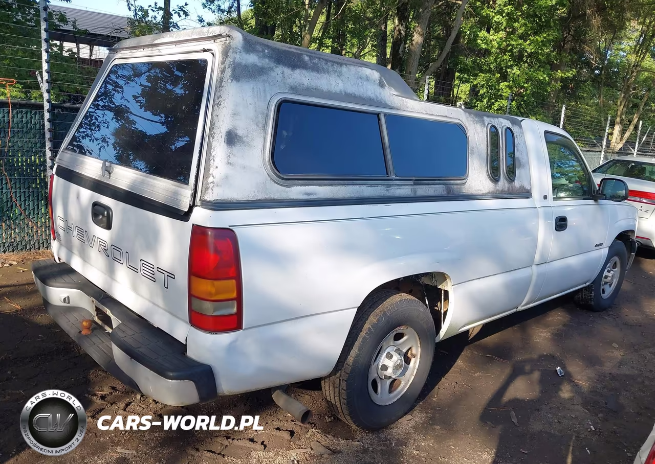1999 Chevrolet Silverado 1500 VIN:1GCEC14W7XE158186 - 4
