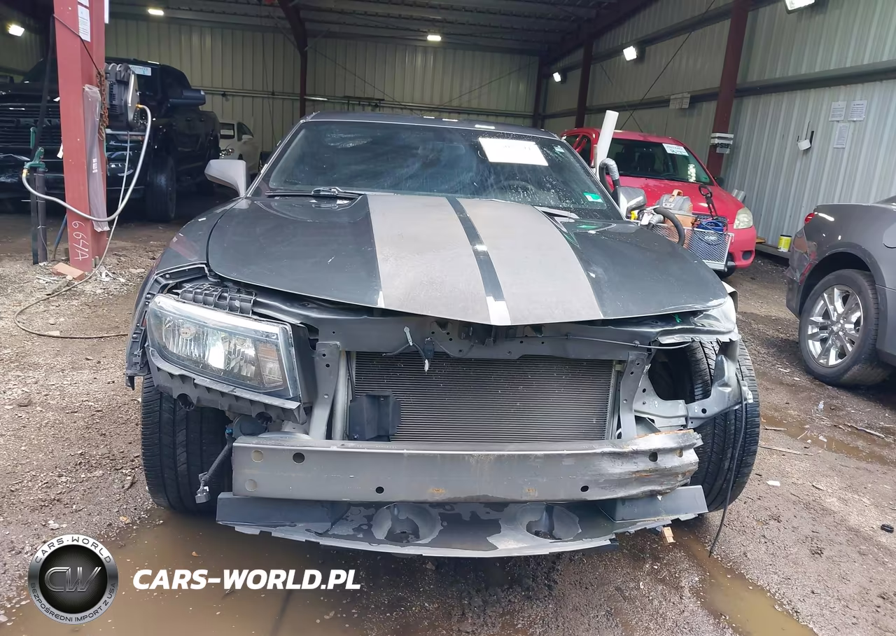 2015 Chevrolet Camaro 2Ls VIN:2G1FB1E33F9217014 - 12