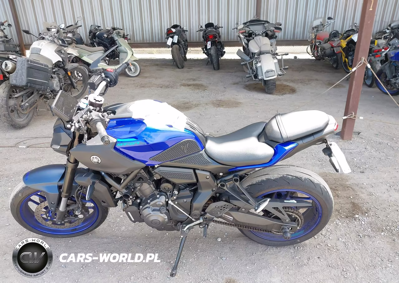 2025 Yamaha Mtn690 C VIN:JYARM48Y1SA000837 - 13