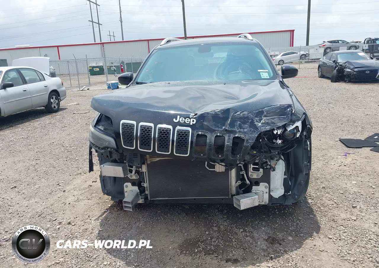 2019 Jeep Cherokee Latitude Fwd VIN:1C4PJLCB2KD175789 - 6