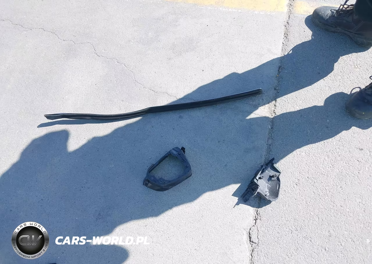 2020 Tesla Model 3 Standard Range Plus Rear-Wheel Drive-Standard Range Rear-Wheel Drive VIN:5YJ3E1EA0LF613800 - 12