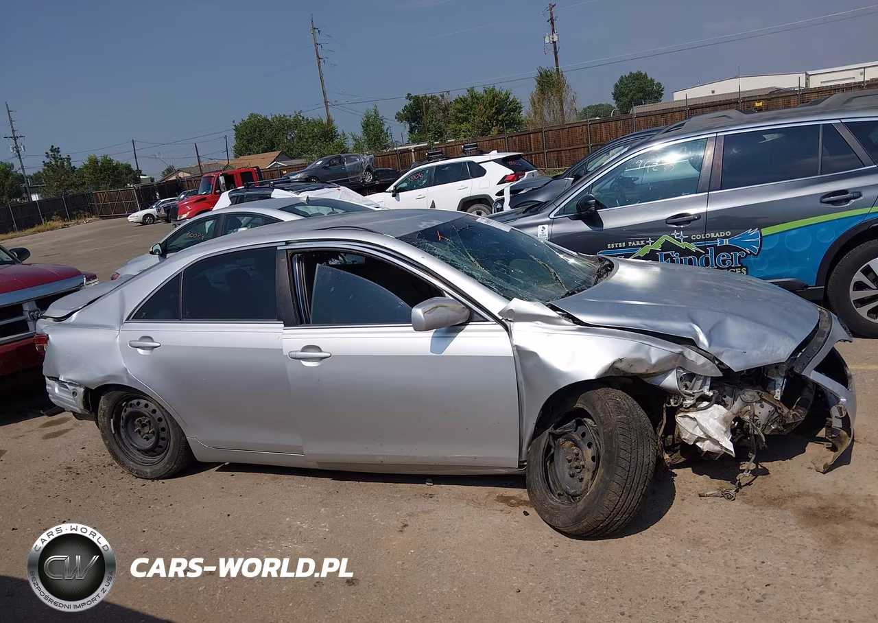 2011 Toyota Camry Le VIN:4T1BF3EK6BU211195 - 14
