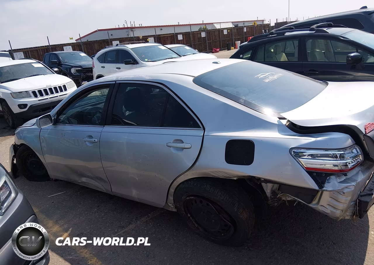 2011 Toyota Camry Le VIN:4T1BF3EK6BU211195 - 15