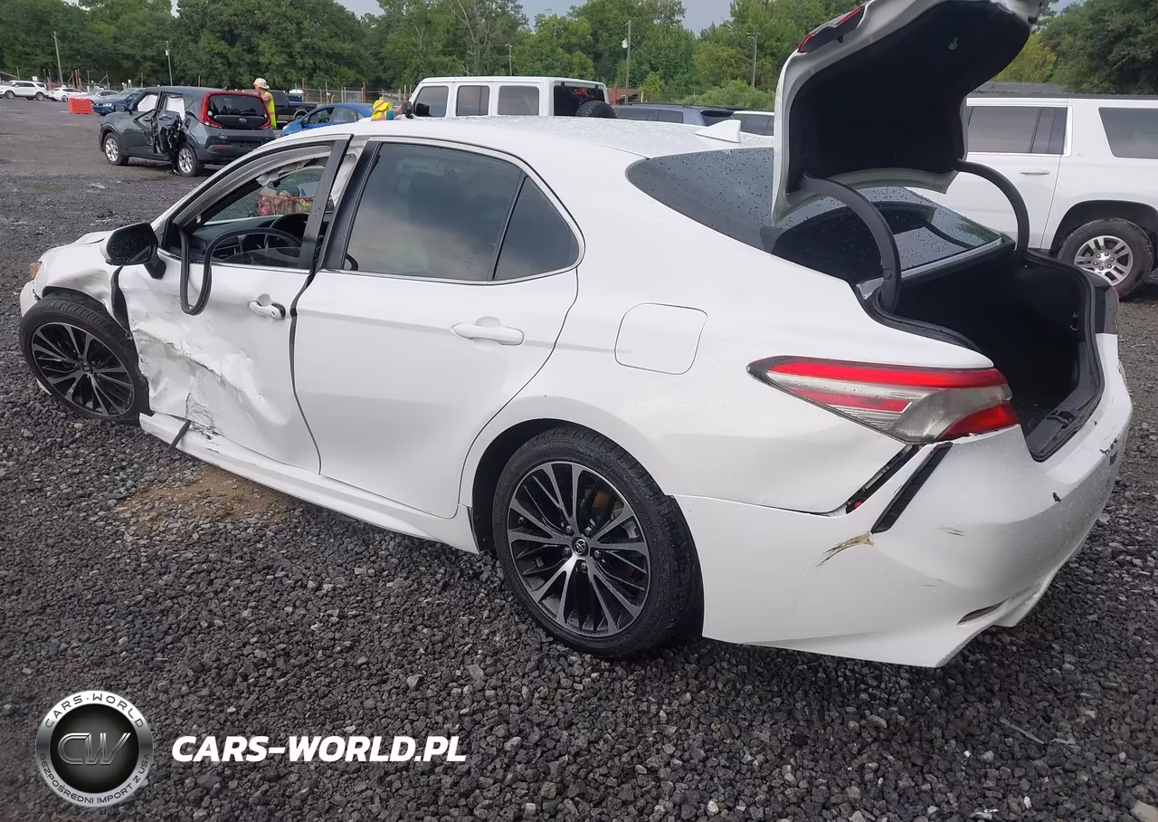 2019 Toyota Camry Se VIN:4T1B11HK0KU691281 - 3