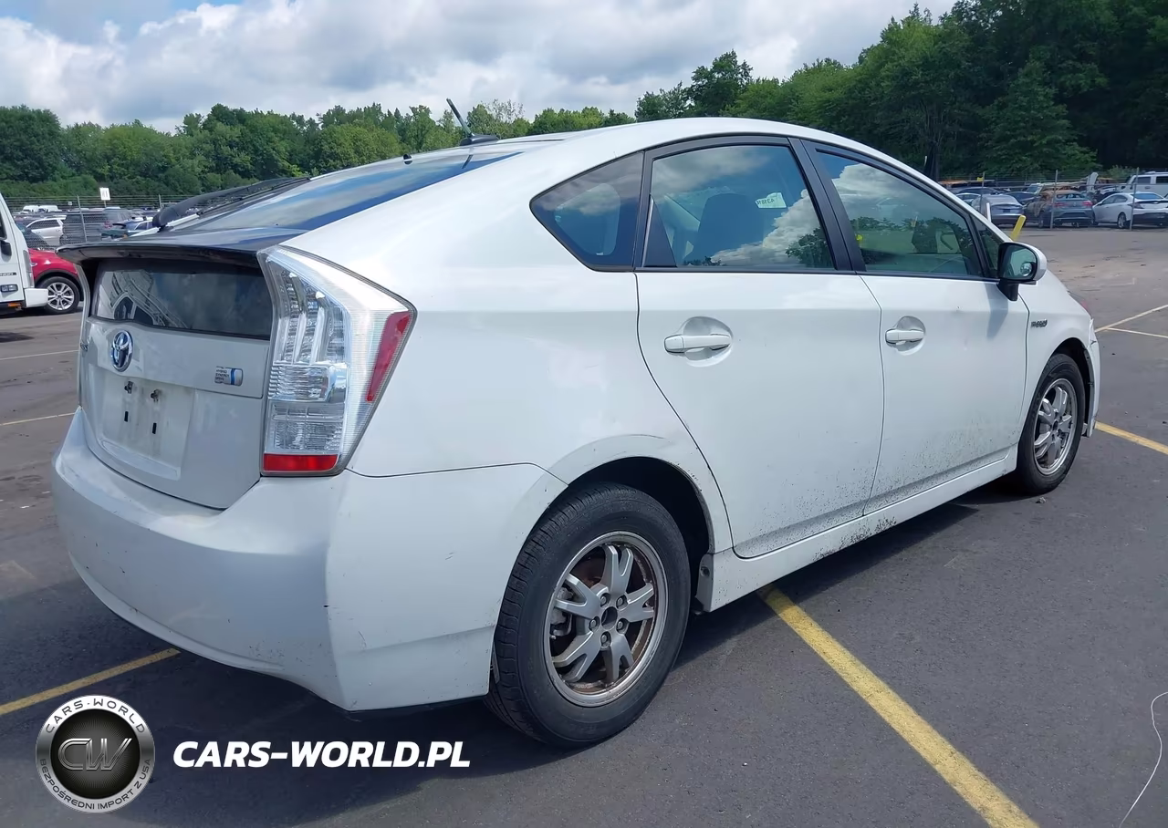 2010 Toyota Prius Ii VIN:JTDKN3DU5A0089638 - 4