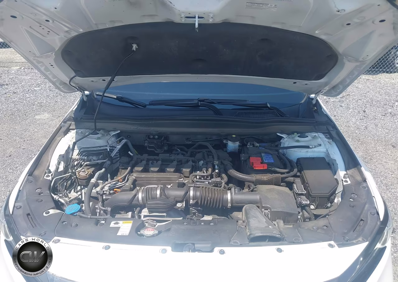 2022 Honda Accord Sport VIN:1HGCV1F33NA031901 - 10