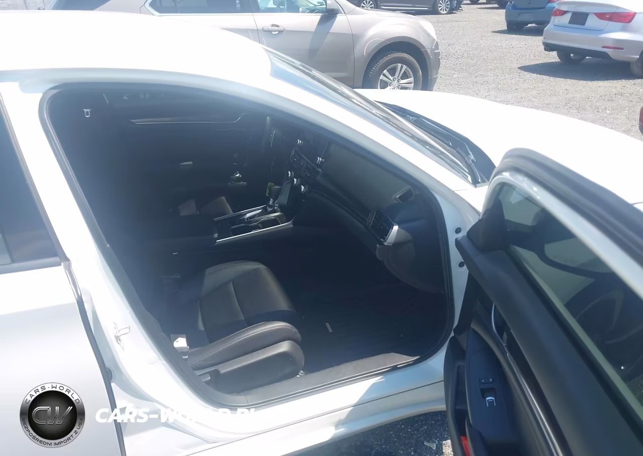 2022 Honda Accord Sport VIN:1HGCV1F33NA031901 - 5