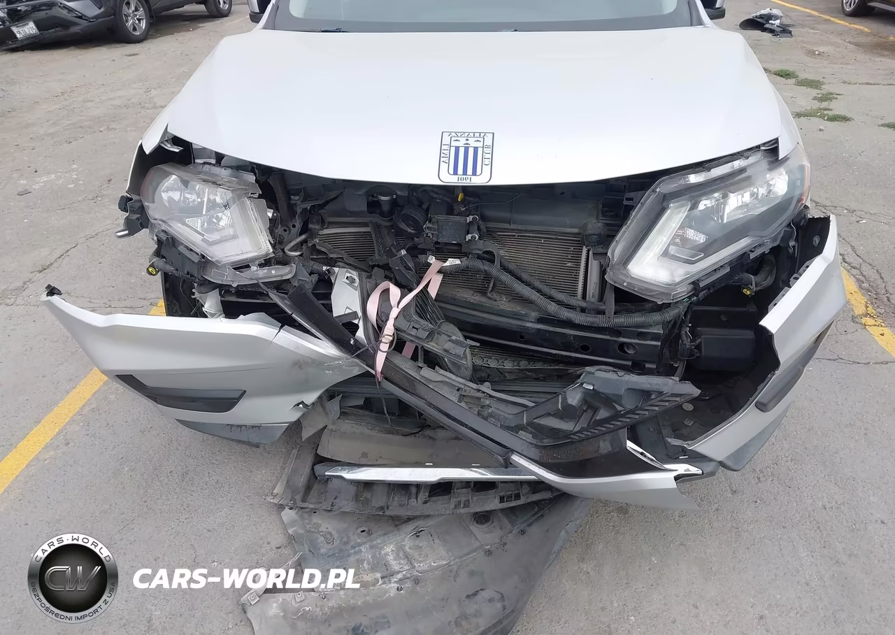 2018 Nissan Rogue S VIN:KNMAT2MT2JP511813 - 6
