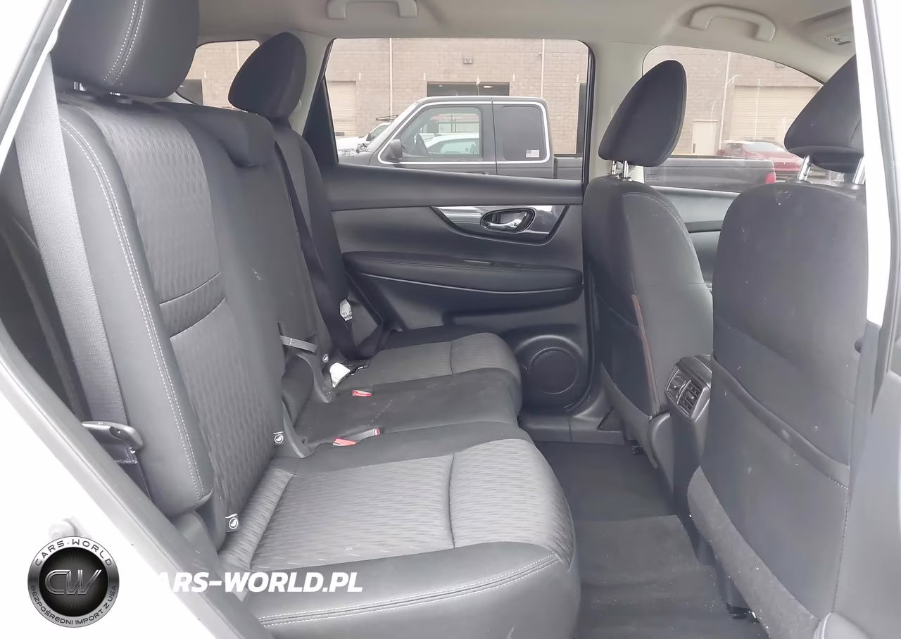 2018 Nissan Rogue S VIN:KNMAT2MT2JP511813 - 8