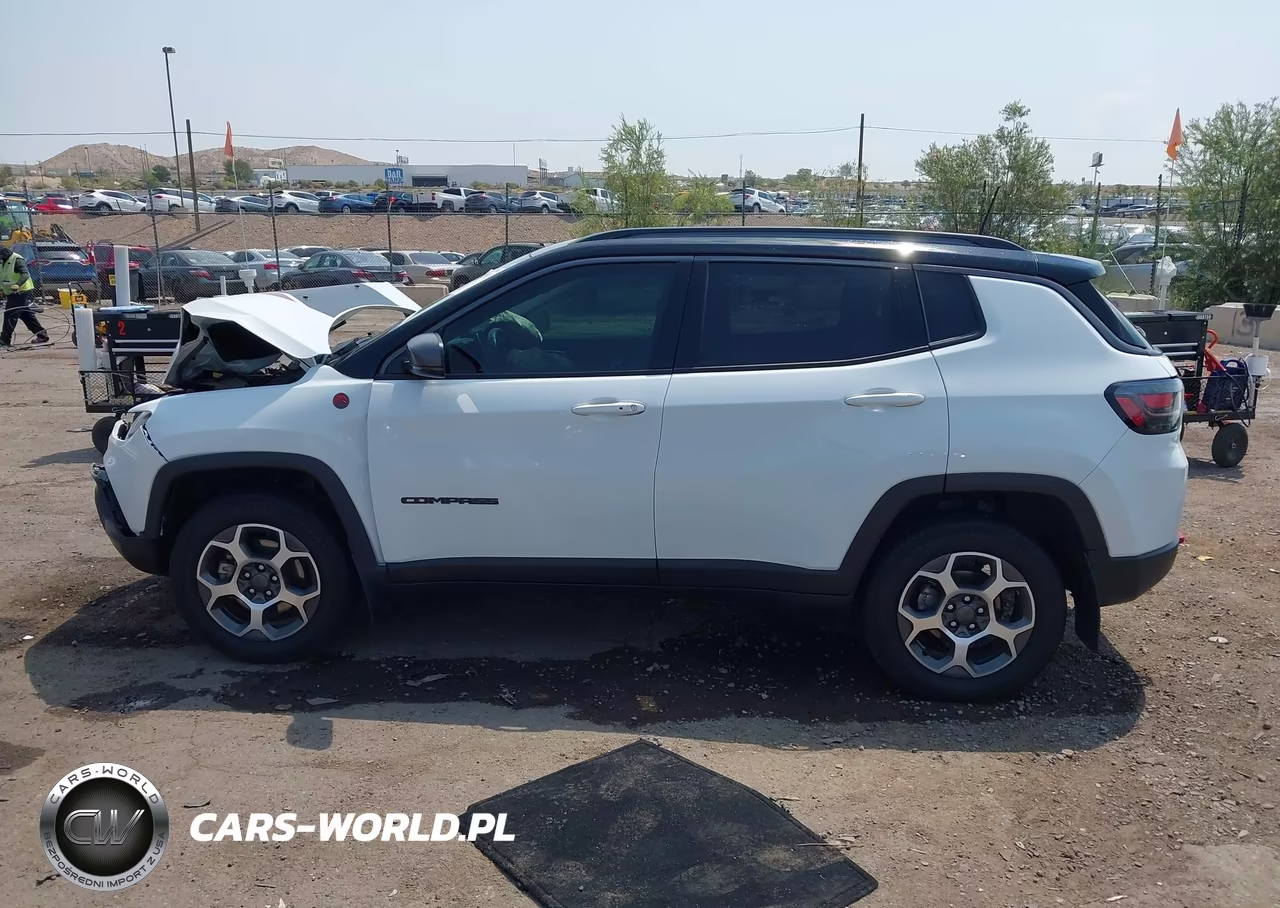 2022 Jeep Compass Trailhawk 4X4 VIN:3C4NJDDB9NT160037 - 14