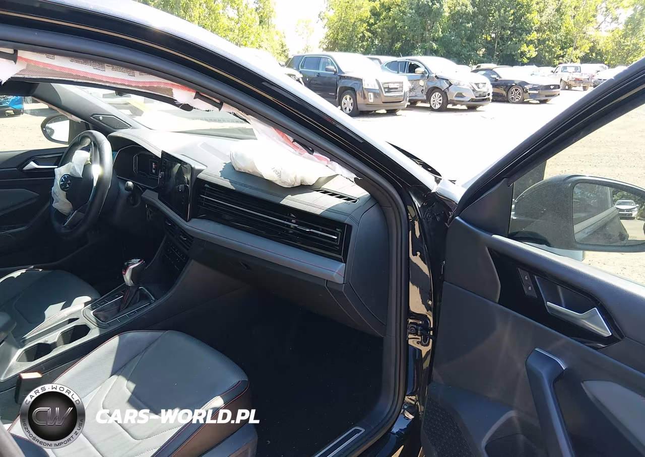 2025 Volkswagen Jetta Gli 2.0T Autobahn VIN:3VW2T7BU2SM021213 - 5