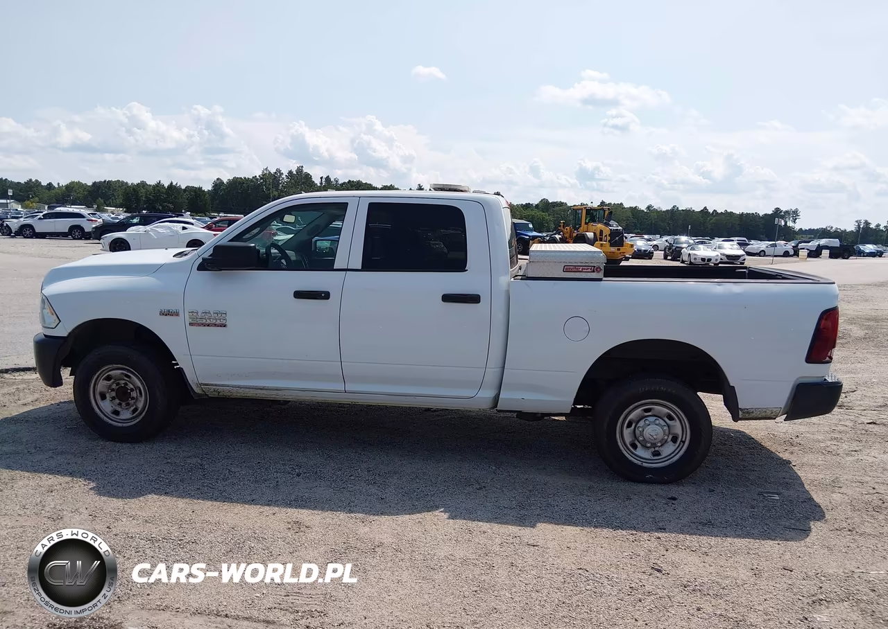 2016 Ram 2500 Tradesman VIN:3C6TR4CT1GG235150 - 14