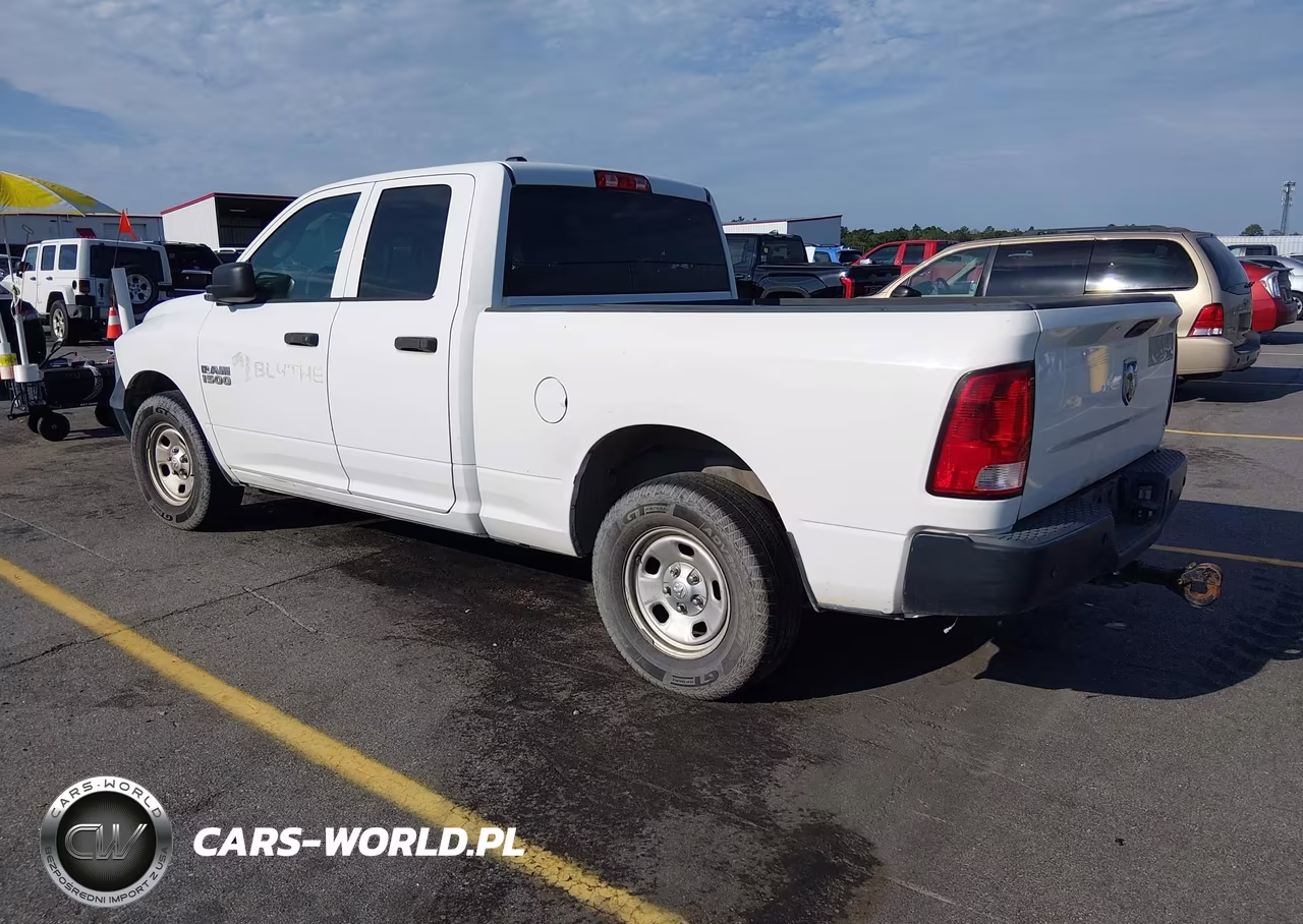 2015 Ram 1500 Tradesman VIN:1C6RR6FG5FS645901 - 3
