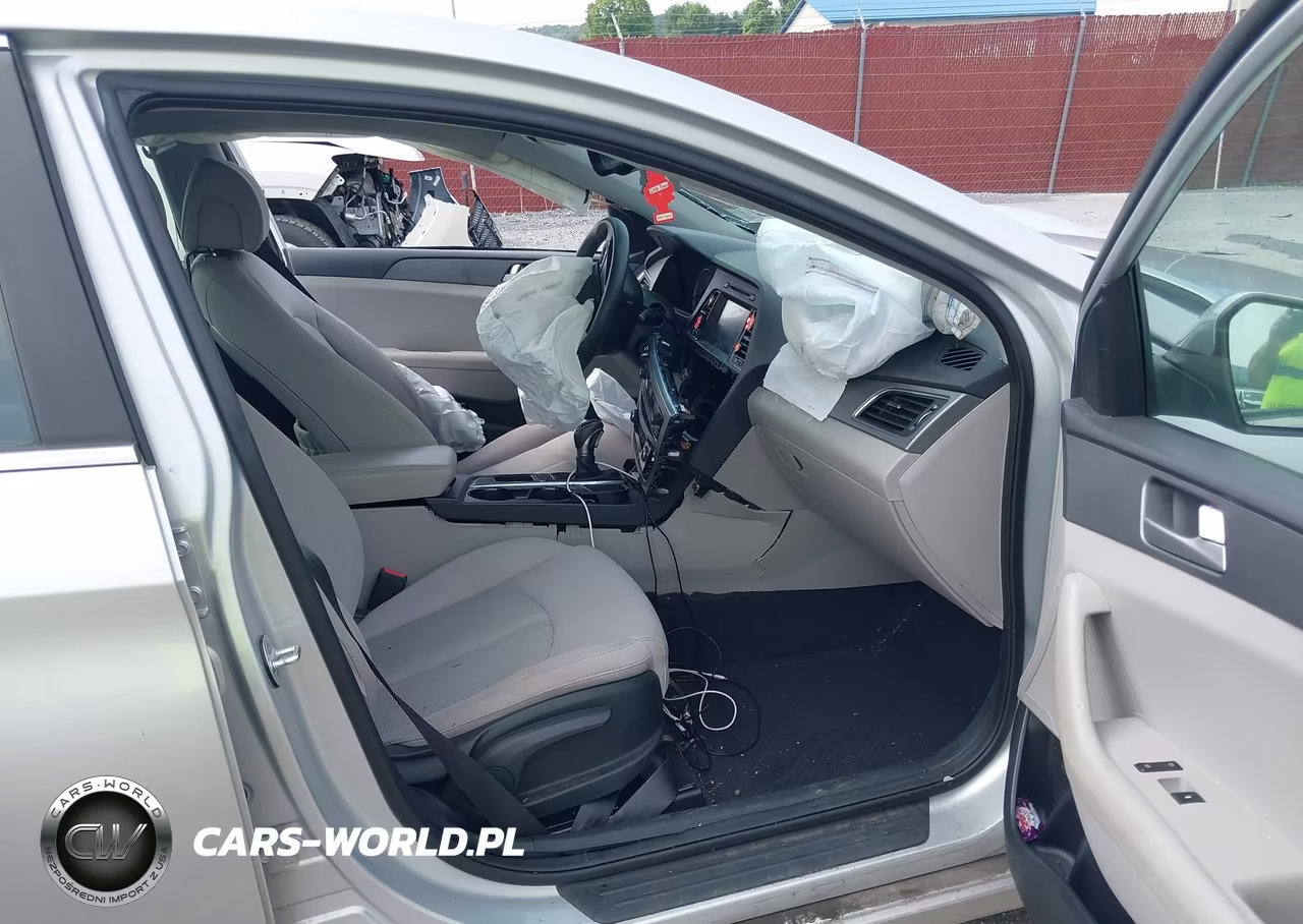 2016 Hyundai Sonata Se VIN:5NPE24AF7GH320357 - 5