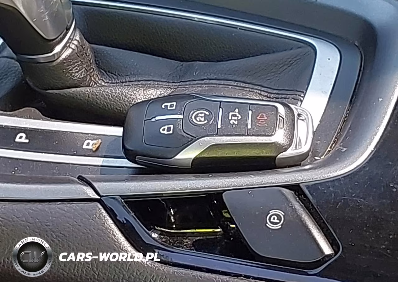 2013 Ford Fusion Titanium VIN:3FA6P0K94DR208072 - 11