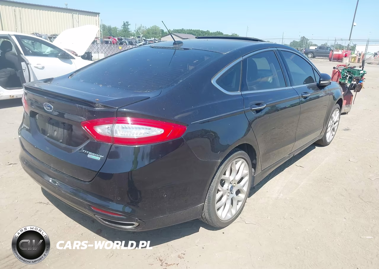 2013 Ford Fusion Titanium VIN:3FA6P0K94DR208072 - 4