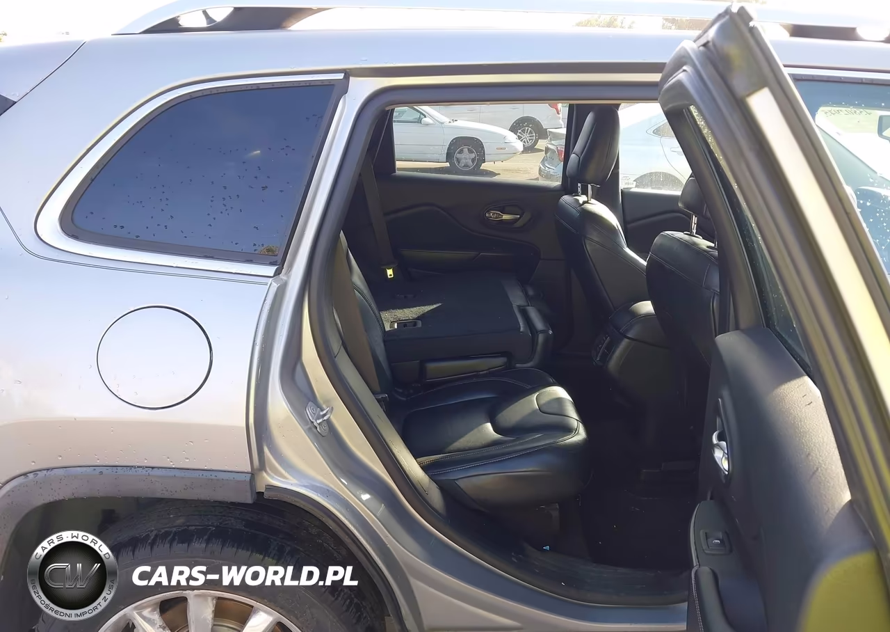 2015 Jeep Cherokee Limited VIN:1C4PJMDB0FW538380 - 8