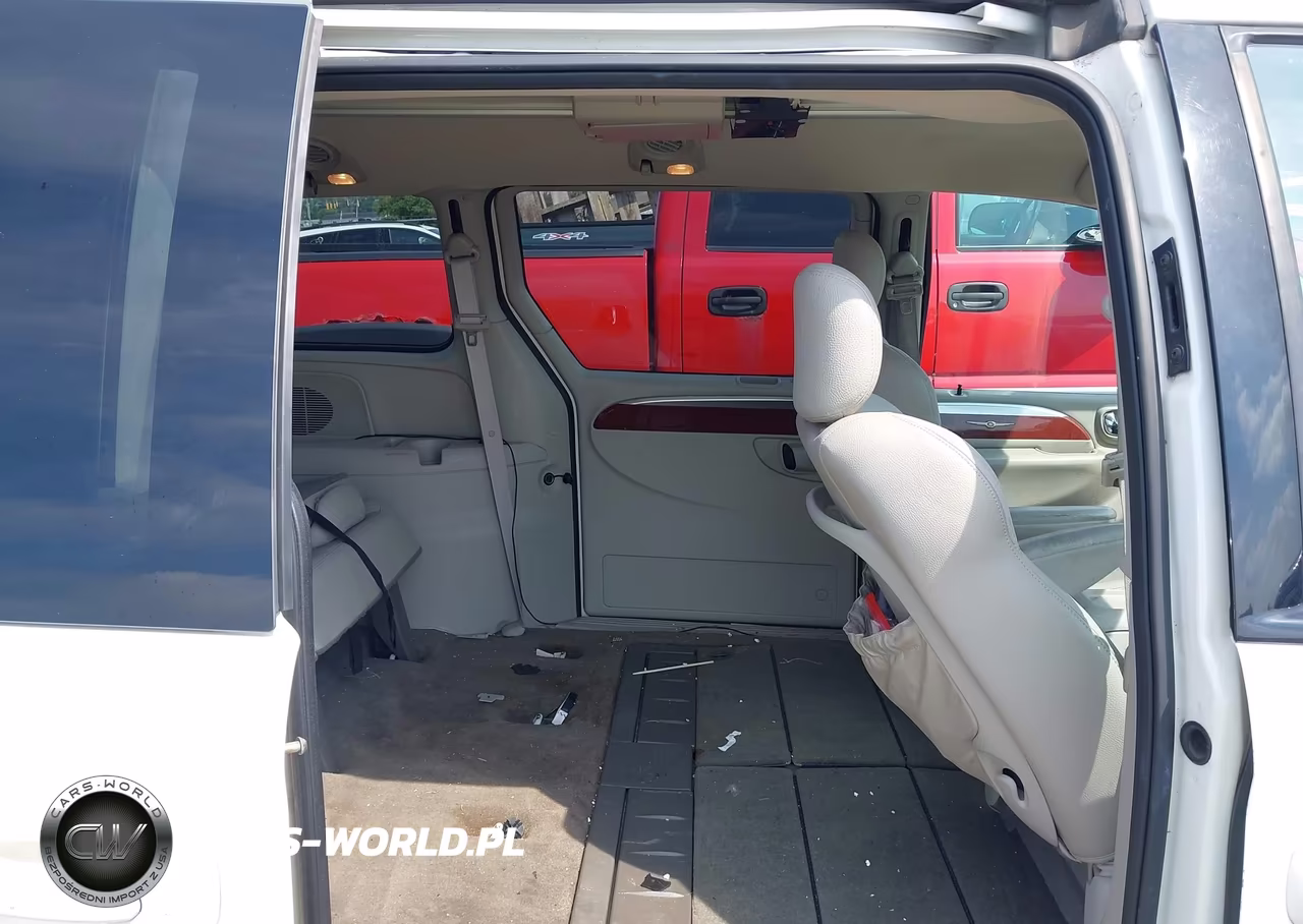 2006 Chrysler Town & Country Limited VIN:2A8GP64L86R829245 - 8