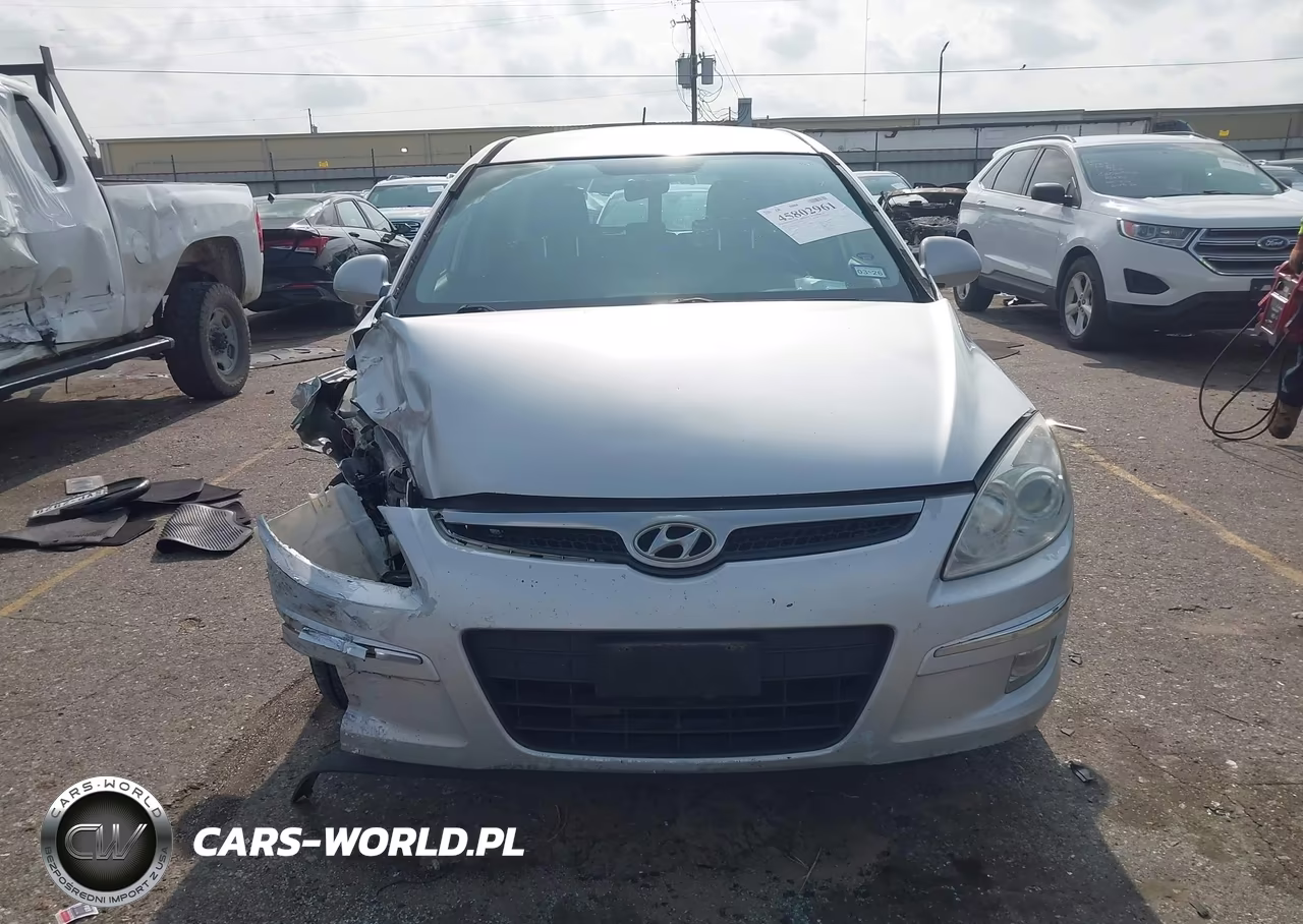 2010 Hyundai Elantra Touring Gls VIN:KMHDC8AE5AU071590 - 12