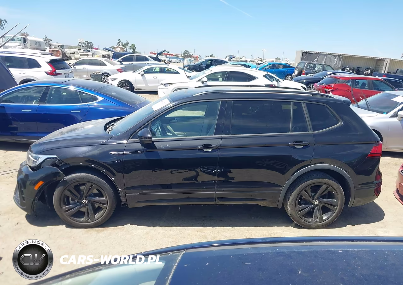 2024 Volkswagen Tiguan 2.0T Se R-Line Black VIN:3VVCB7AX1RM003044 - 15