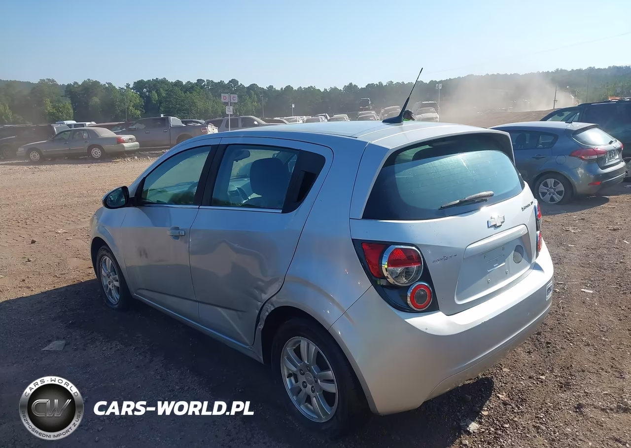 2013 Chevrolet Sonic Lt Auto VIN:1G1JC6SG4D4186075 - 3