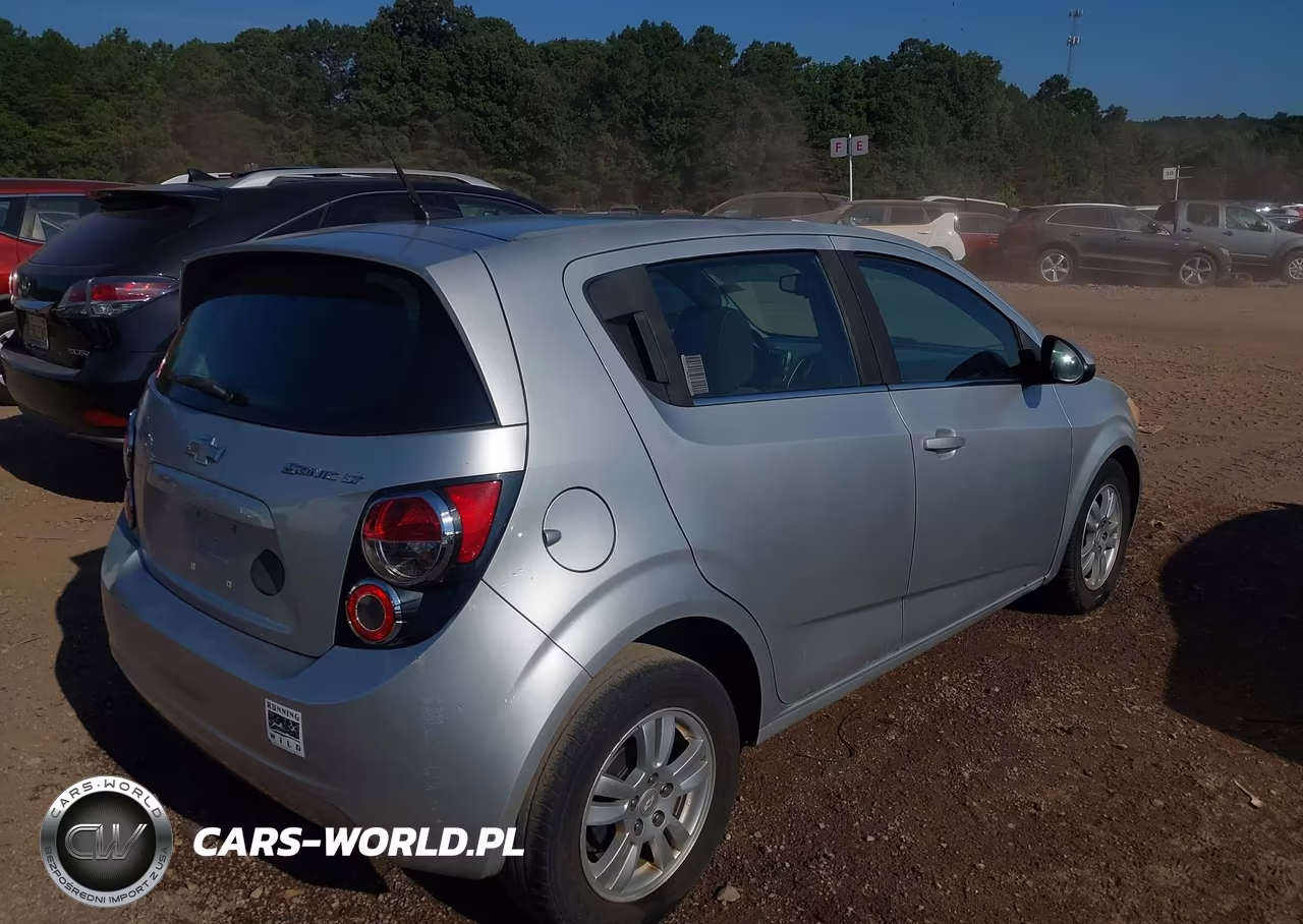 2013 Chevrolet Sonic Lt Auto VIN:1G1JC6SG4D4186075 - 4