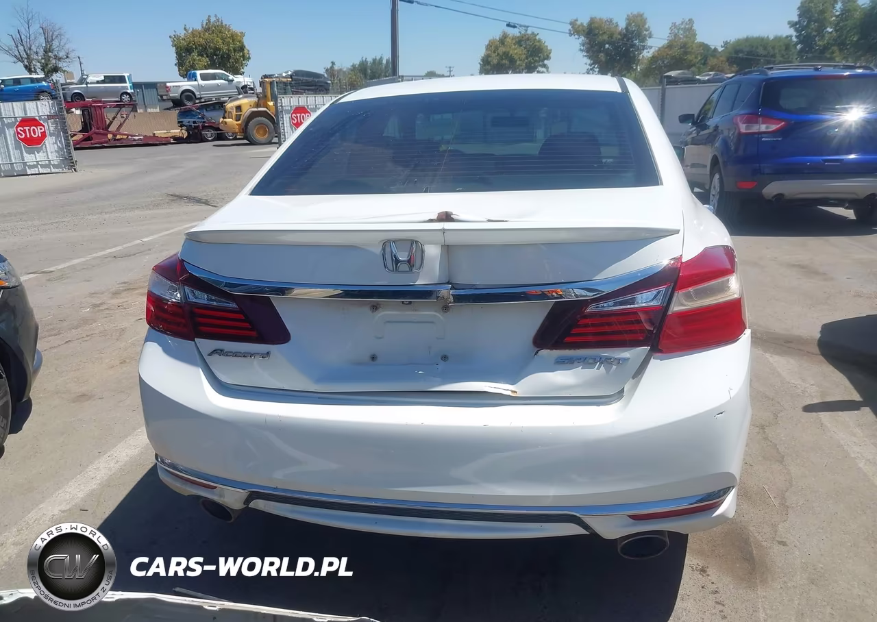2017 Honda Accord Sport VIN:1HGCR2F50HA195221 - 16