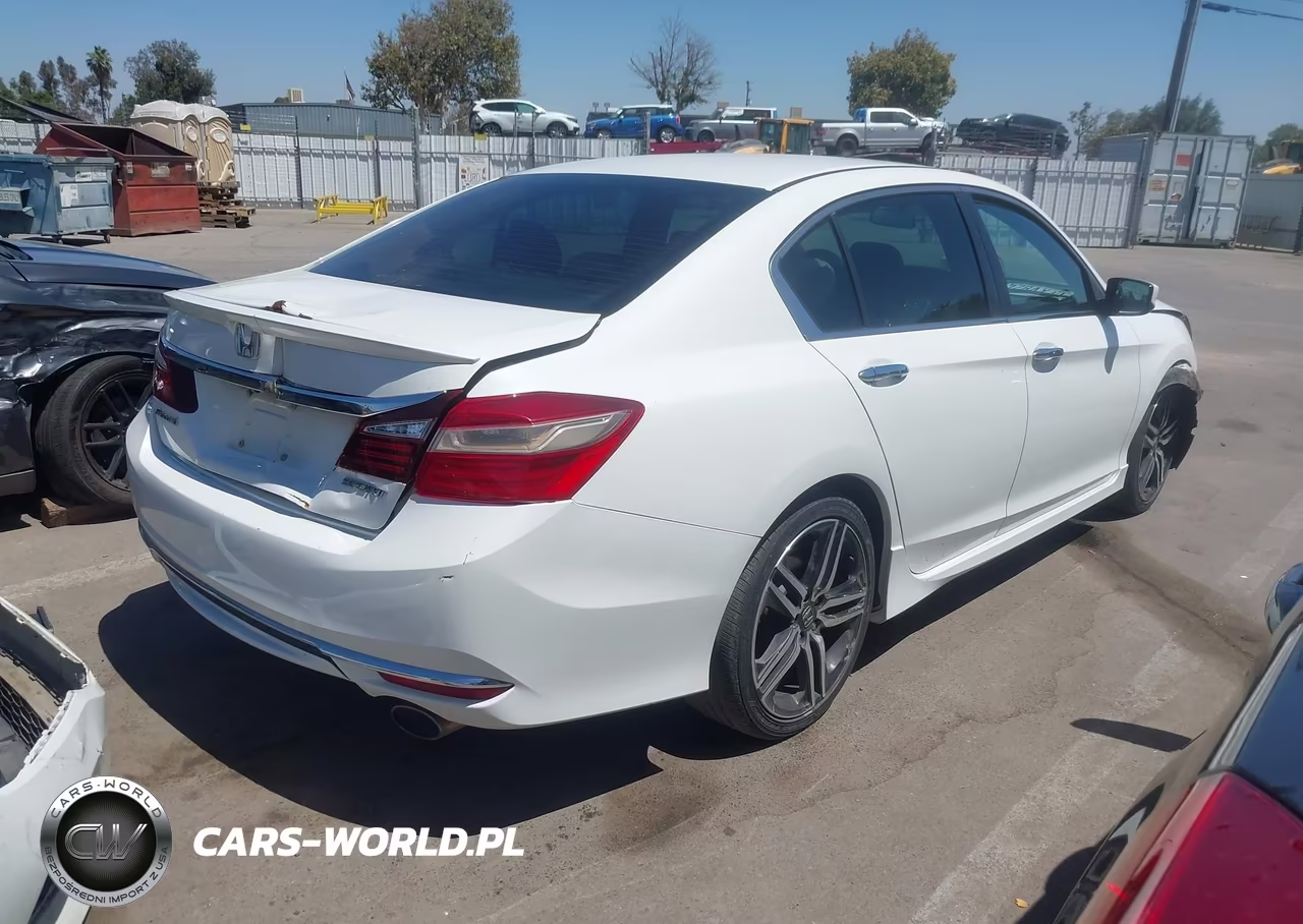 2017 Honda Accord Sport VIN:1HGCR2F50HA195221 - 4