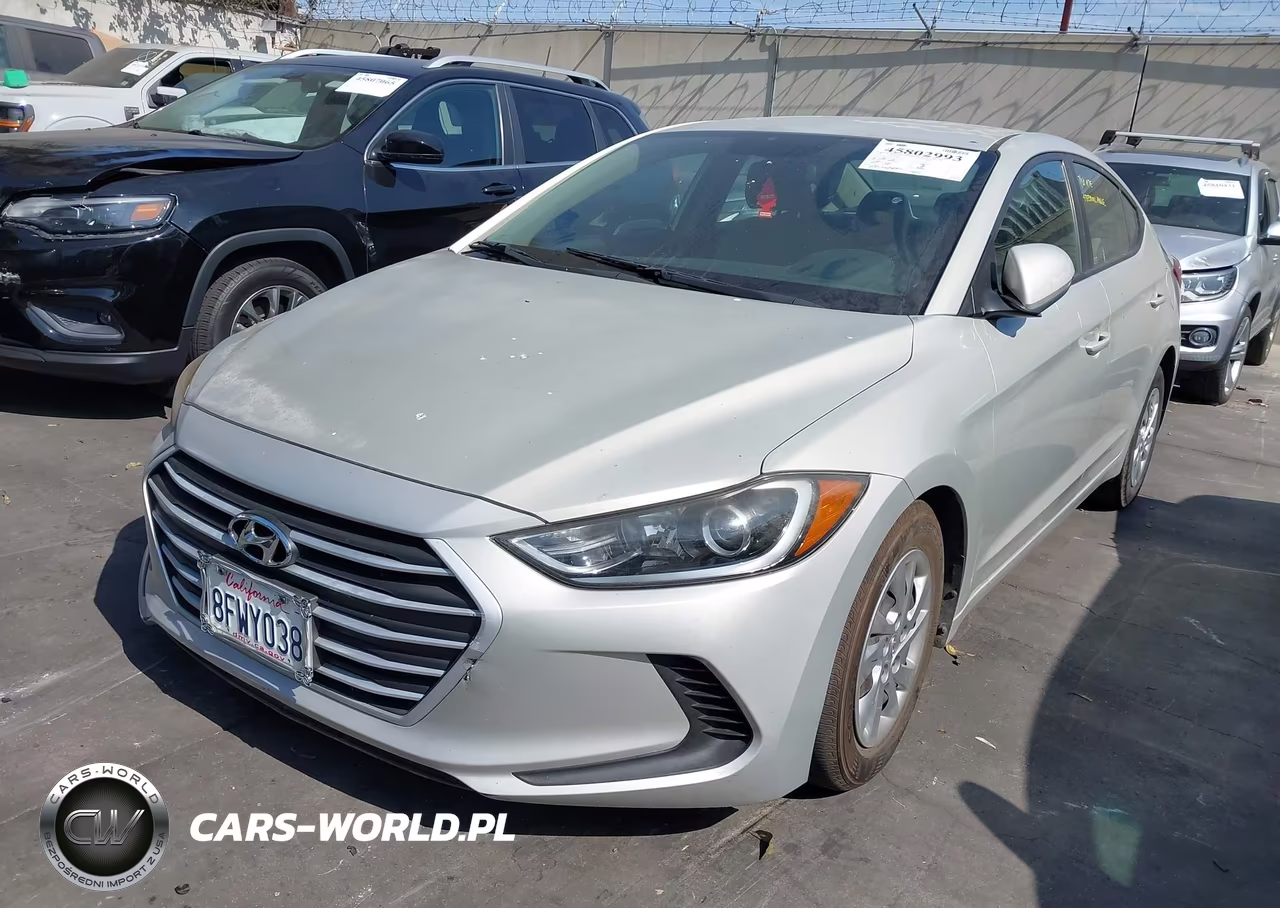 2018 Hyundai Elantra Se VIN:KMHD74LF8JU599983 - 2