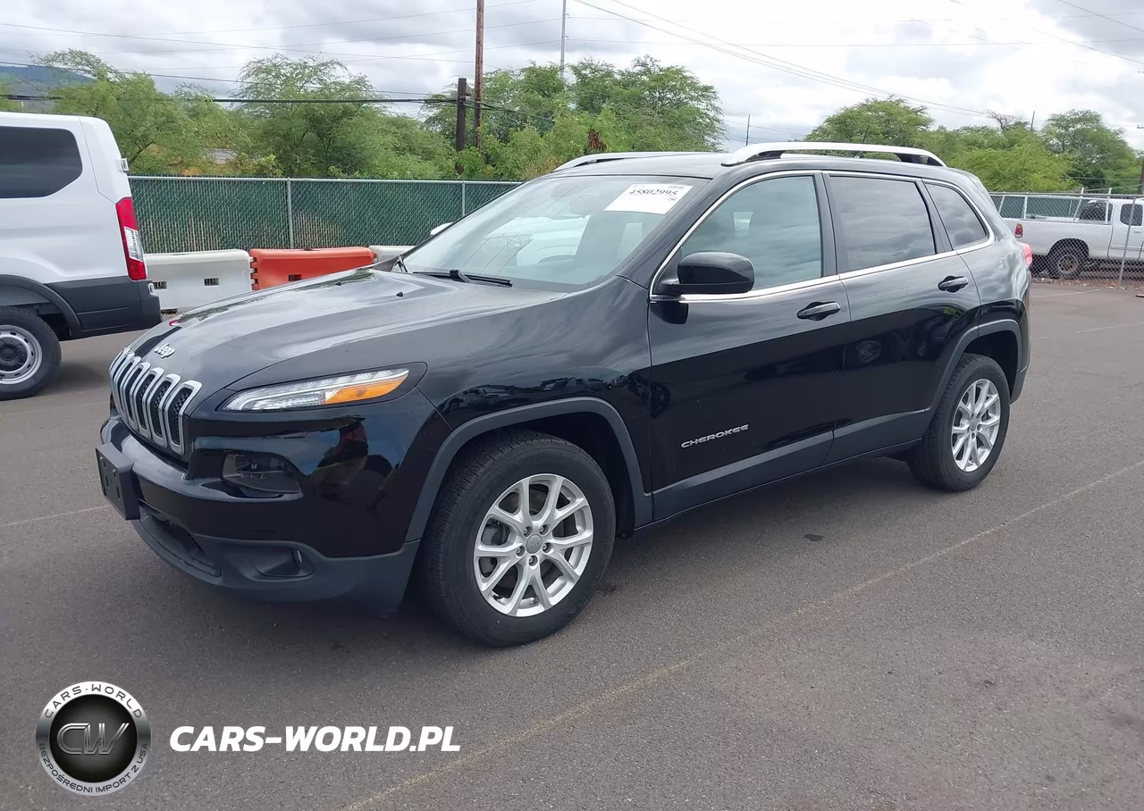 2018 Jeep Cherokee Latitude Fwd VIN:1C4PJLCX6JD595131 - 2