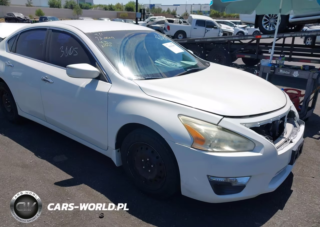 2015 Nissan Altima 2.5 S – zdjęcie 1 z 13