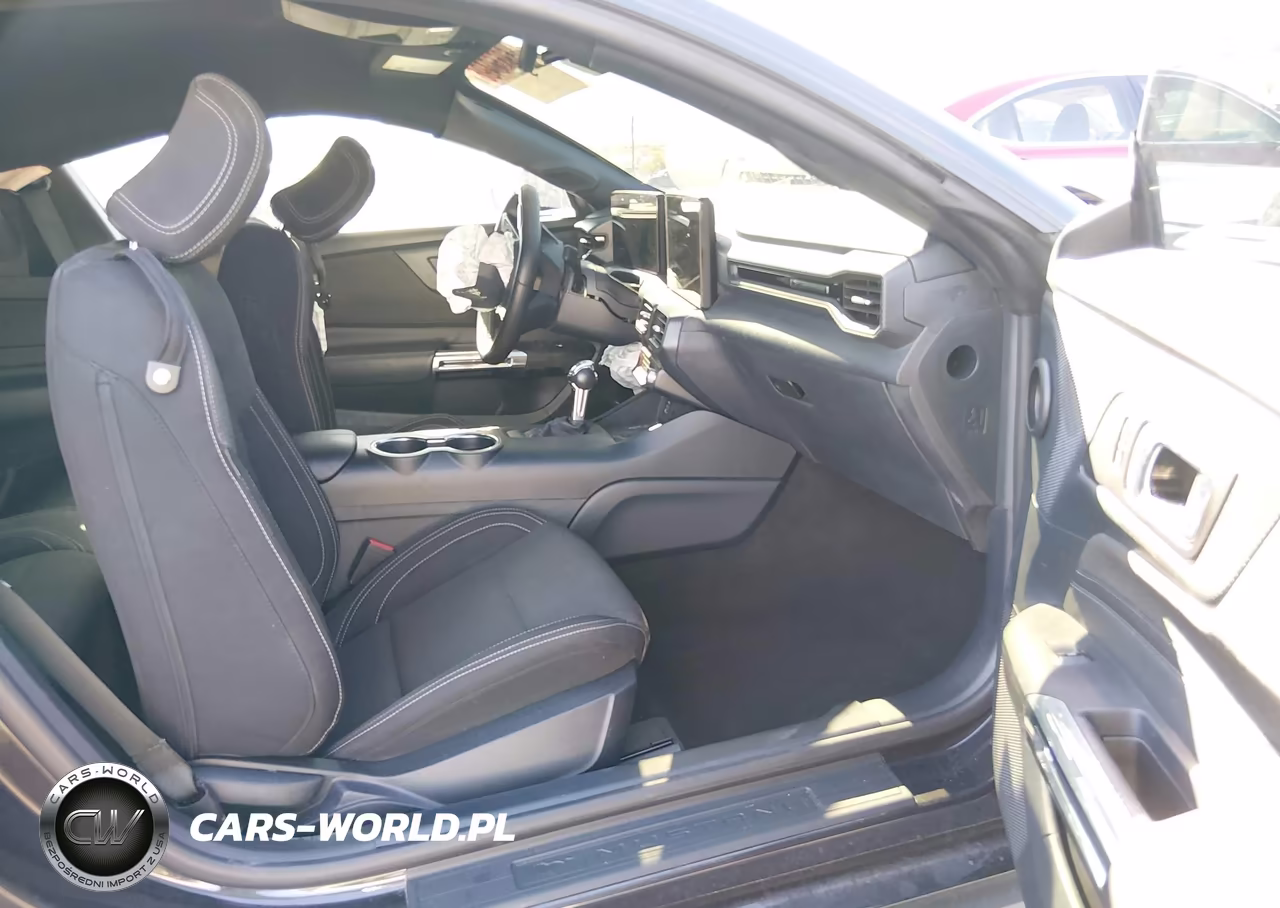 2024 Ford Mustang Ecoboost Fastback VIN:1FA6P8TH8R5119586 - 5