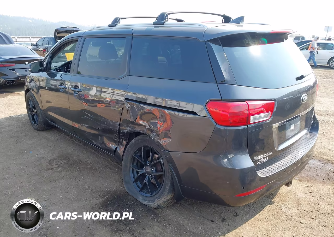 2018 Kia Sedona Lx VIN:KNDMB5C12J6399537 - 3