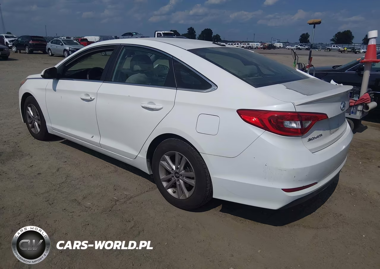2016 Hyundai Sonata Se VIN:5NPE24AF7GH345551 - 3