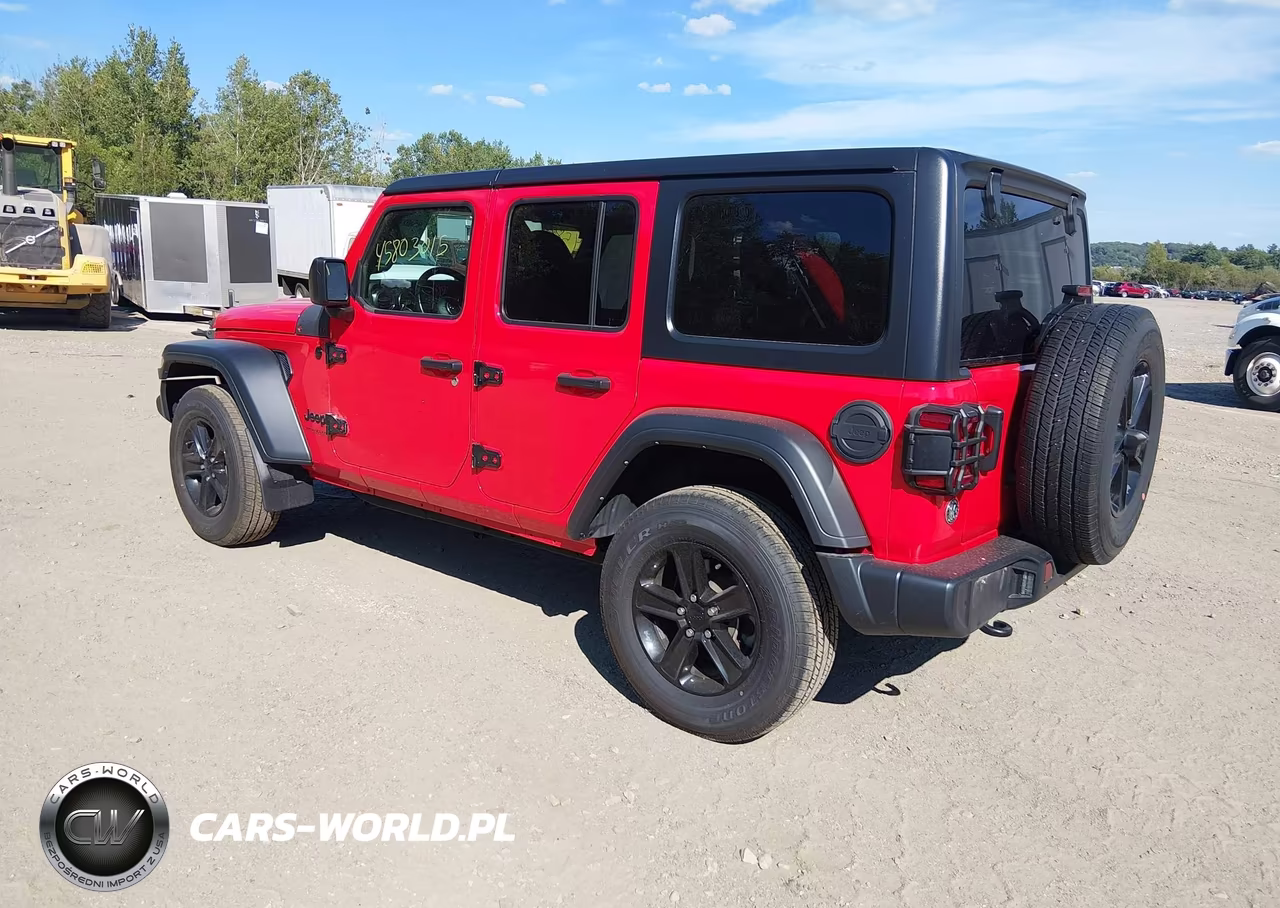 2021 Jeep Wrangler Unlimited Sport Altitude 4X4 VIN:1C4HJXDN2MW740005 - 3