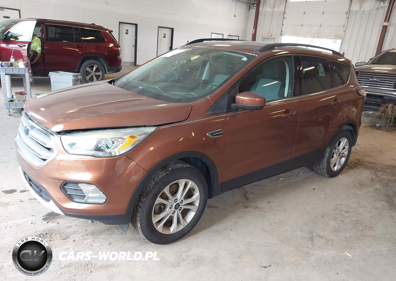 2017 Ford Escape Se VIN:1FMCU9GD7HUC23893 - 2