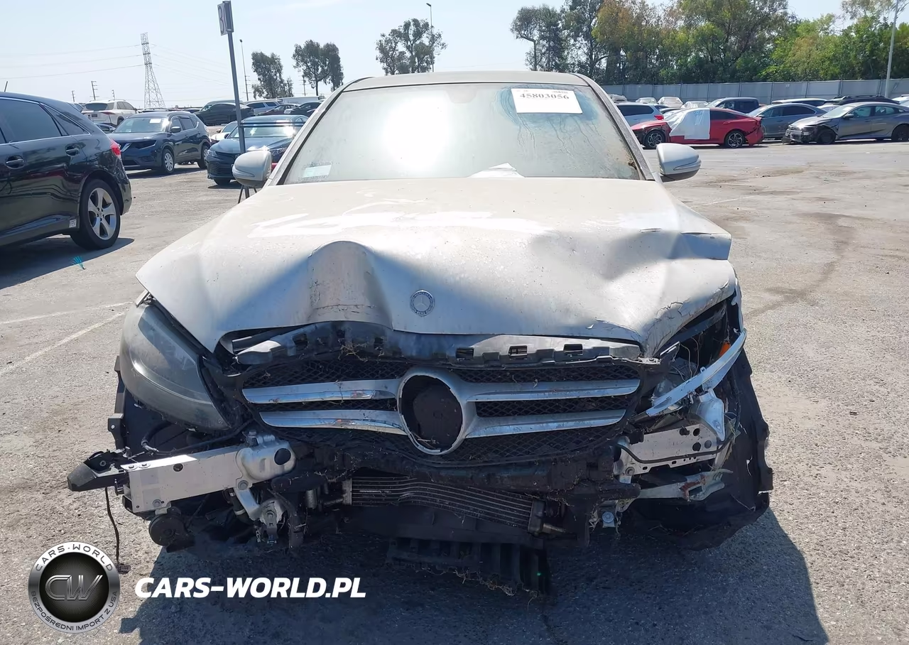 2015 Mercedes-Benz C 300 4Matic VIN:55SWF4KB9FU007665 - 12