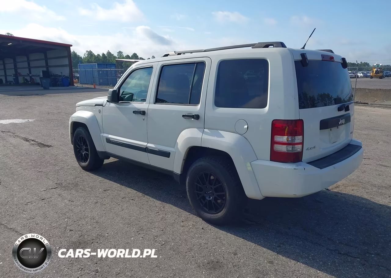 2008 Jeep Liberty Sport VIN:1J8GN28K98W258567 - 3