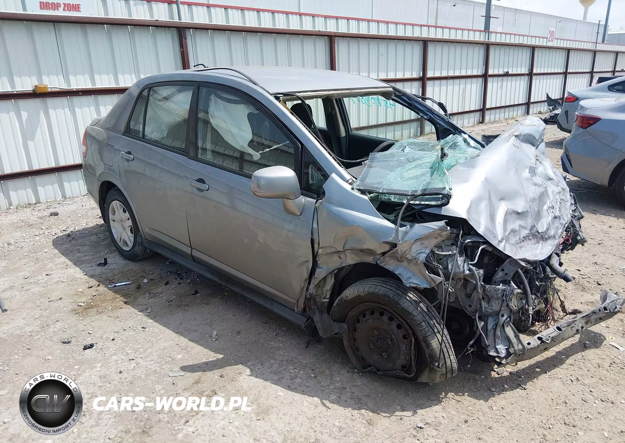 2010 Nissan Versa 1.8S