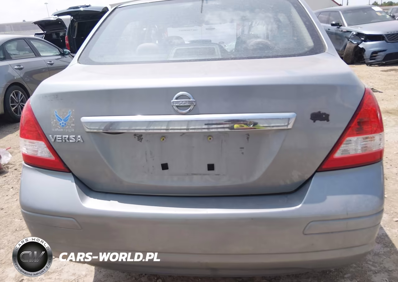2010 Nissan Versa 1.8S VIN:3N1BC1APXAL449565 - 16