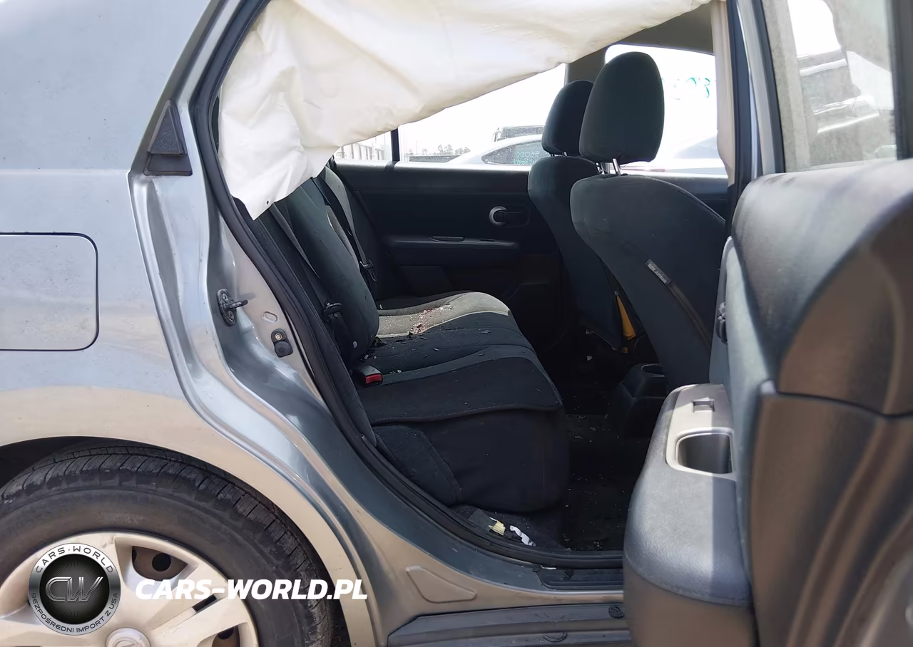 2010 Nissan Versa 1.8S VIN:3N1BC1APXAL449565 - 8