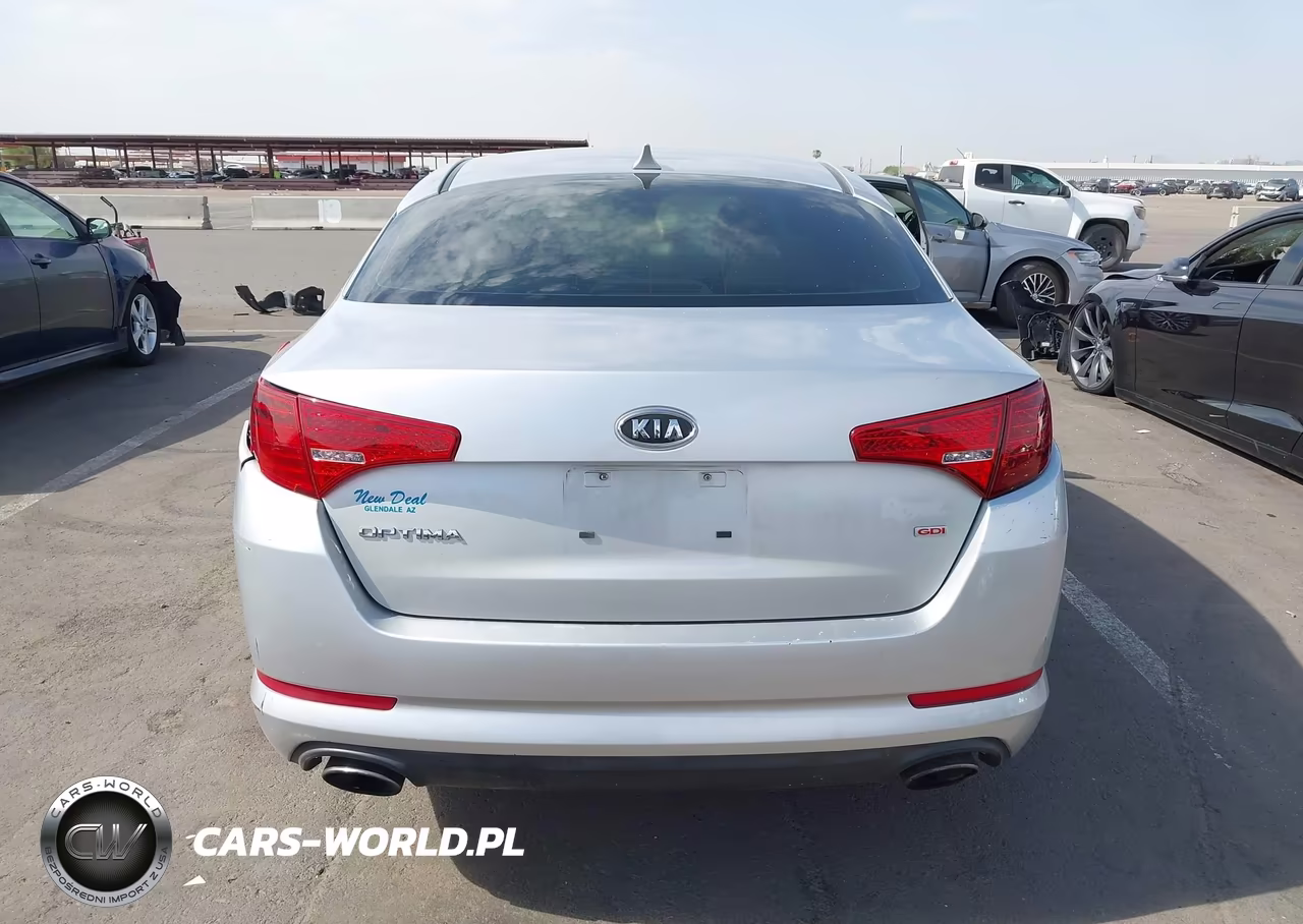 2011 Kia Optima Lx VIN:KNAGM4A71B5121905 - 16
