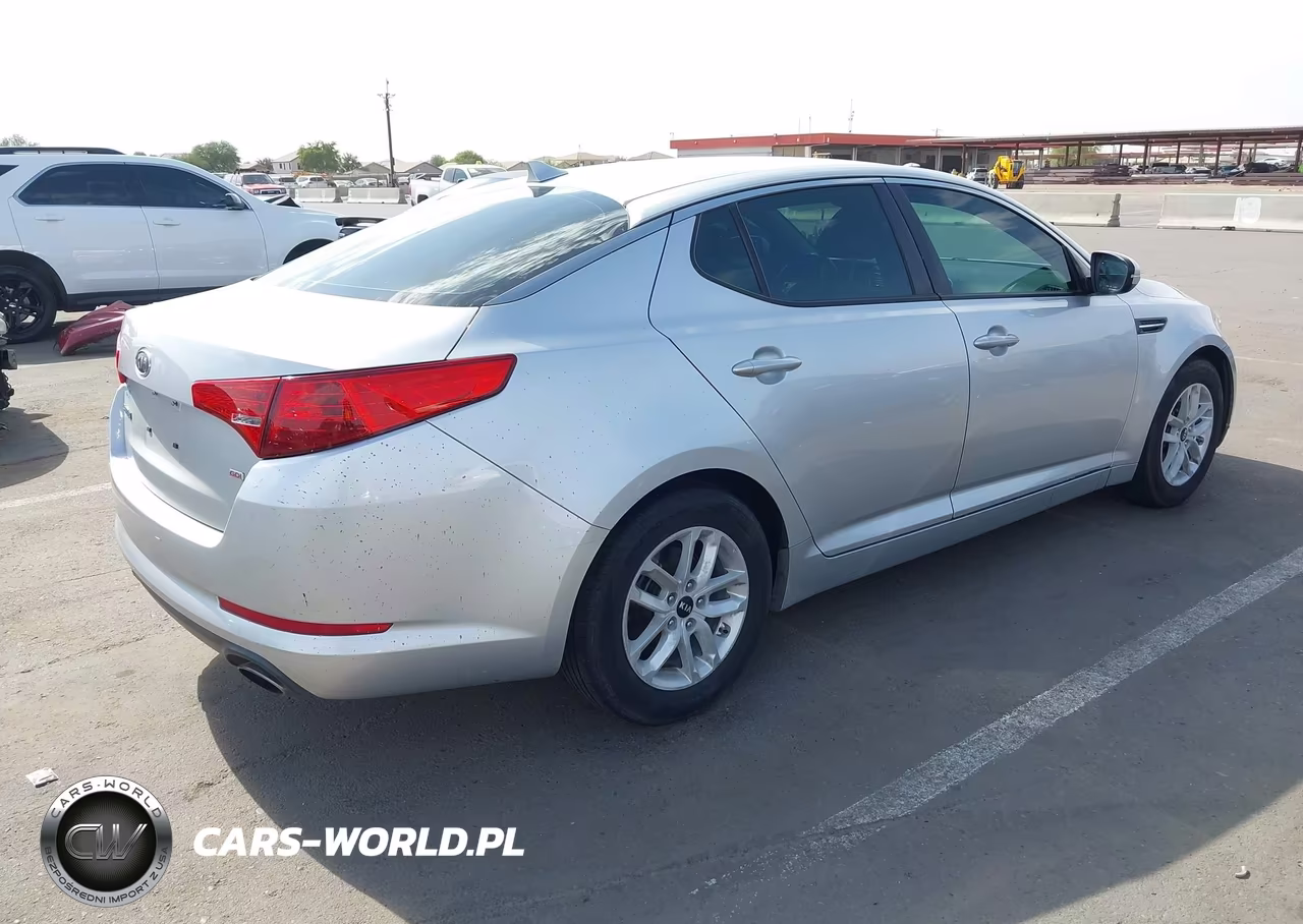 2011 Kia Optima Lx VIN:KNAGM4A71B5121905 - 4