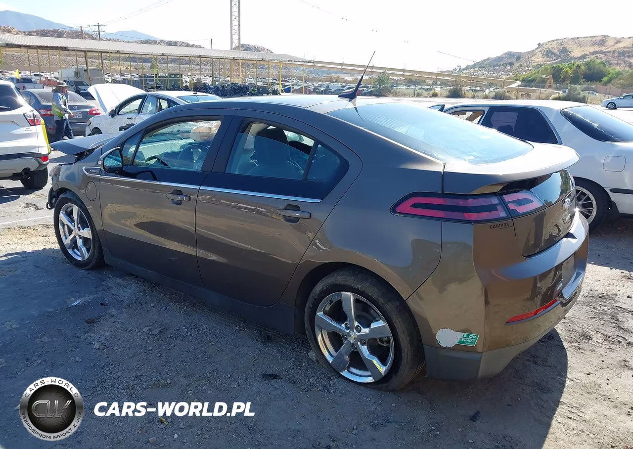 2014 Chevrolet Volt VIN:1G1RH6E48EU152194 - 3