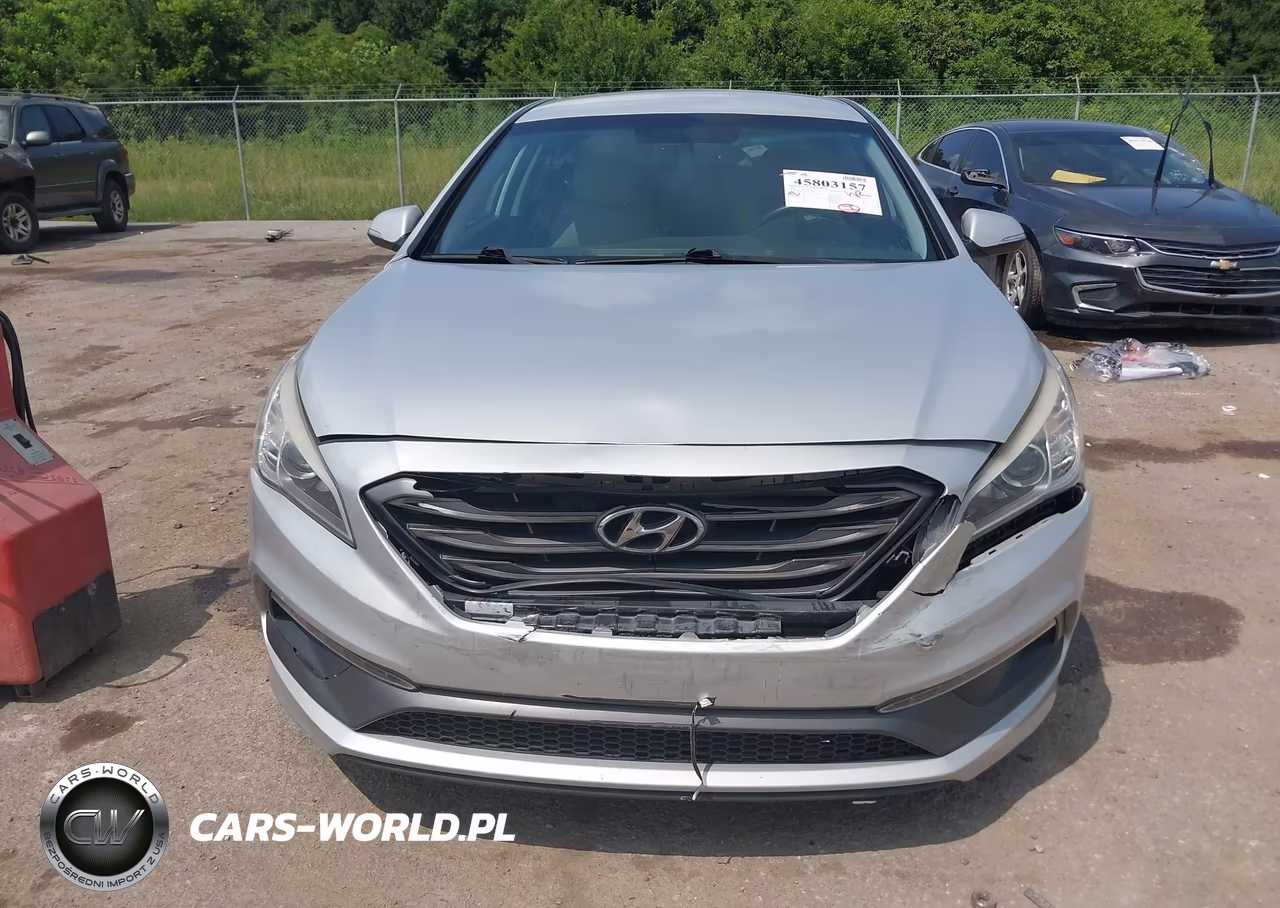 2015 Hyundai Sonata Sport VIN:5NPE34AF2FH075687 - 12