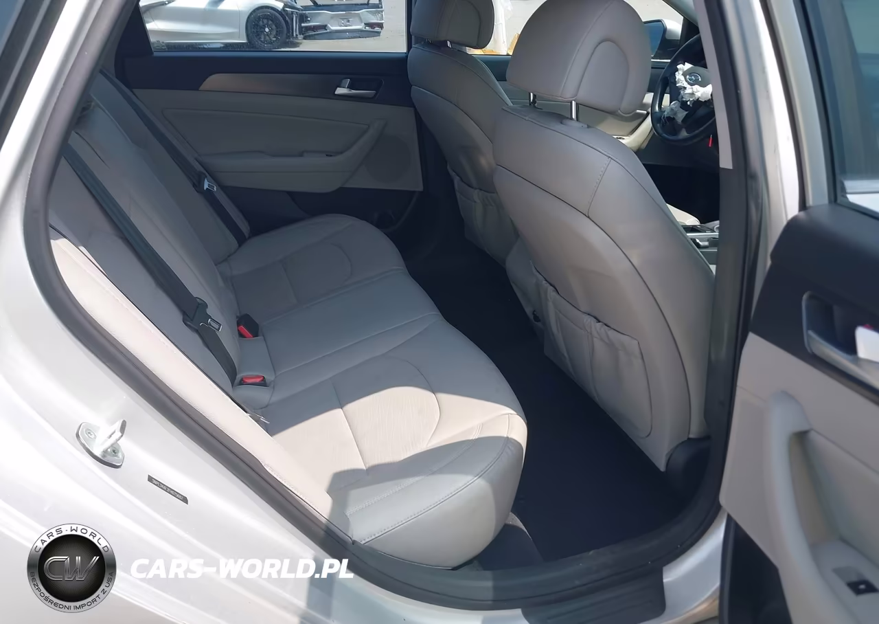 2015 Hyundai Sonata Sport VIN:5NPE34AF2FH075687 - 8