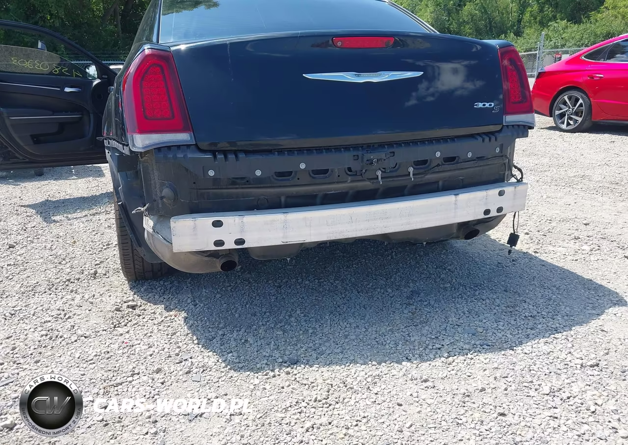 2019 Chrysler 300 VIN:2C3CCABG4KH585446 - 20