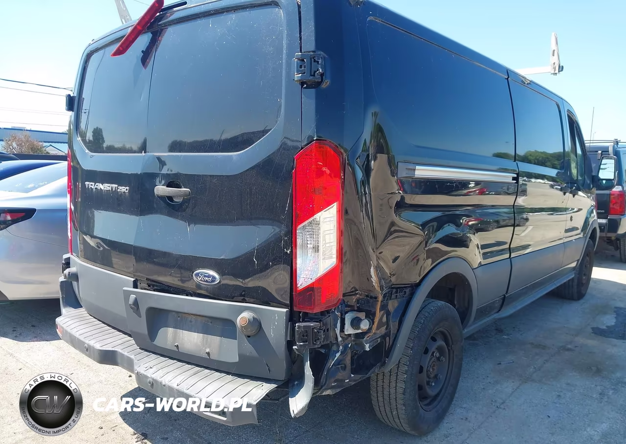 2016 Ford Transit-250 VIN:1FTYR2YM3GKA06630 - 4